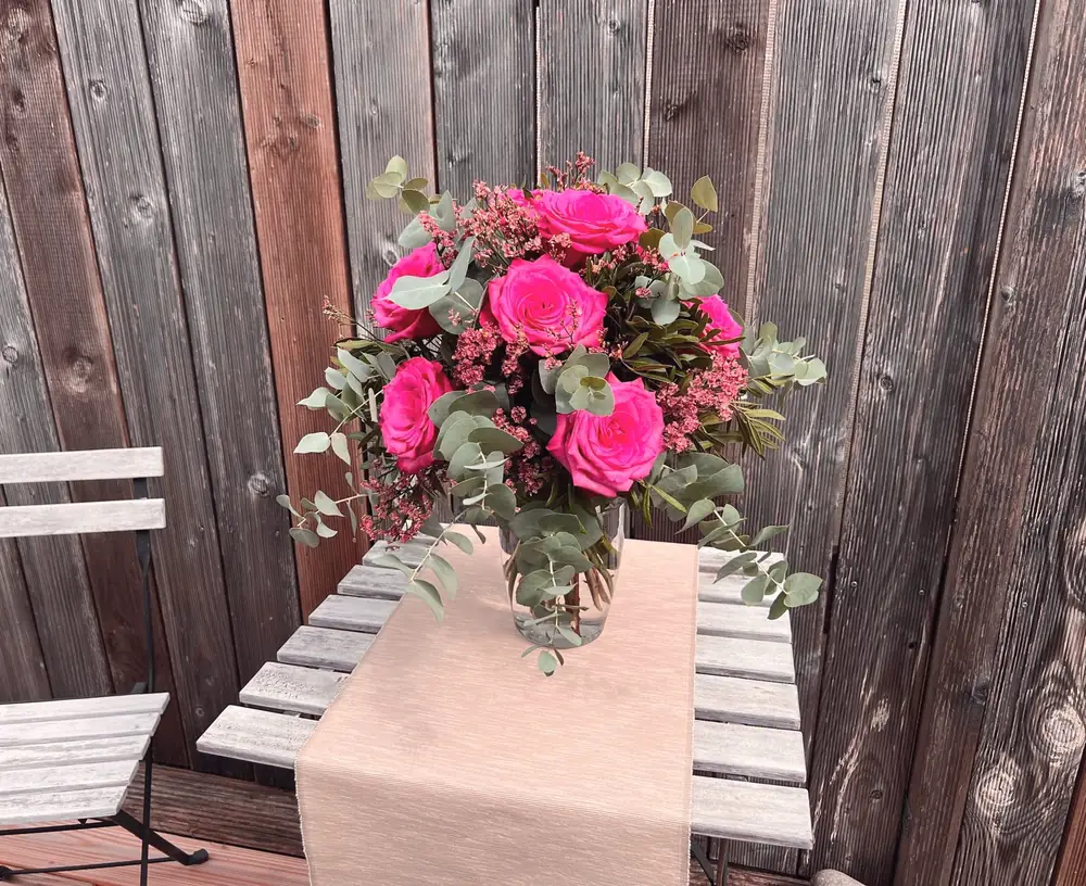 Strauss in Pink und Rosa in einer Vase